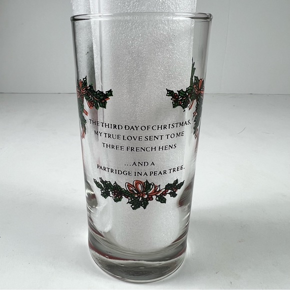 Vintage 12 Days of Christmas 3rd Day 3 French Hens Glass Tumbler - Picture 6 of 6